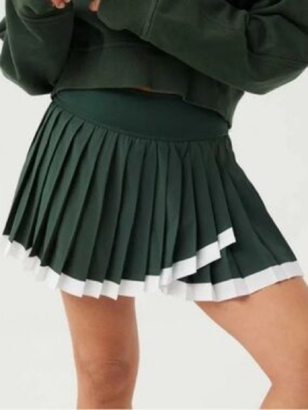 Offline by AERIE (M) Green/White Trim Athletic Skort